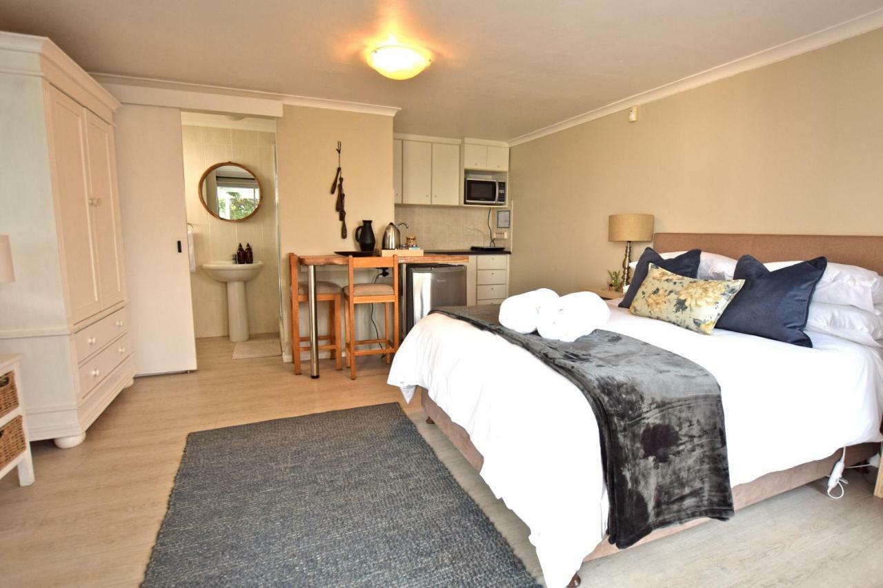 Apartment Dolphin House Hermanus Eksteriør billede